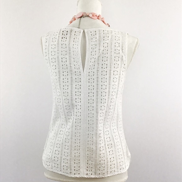 **2 FOR $20** BANANA REPUBLIC COTTON EYELET SLEEVELESS TOP - Picture 2 of 7